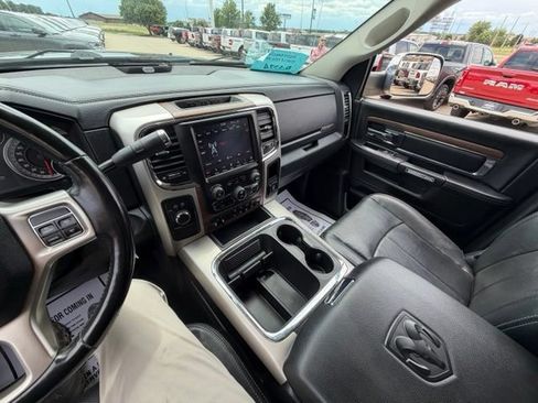 Used 2018 RAM 2500 Laramie AWD/4WD image 17