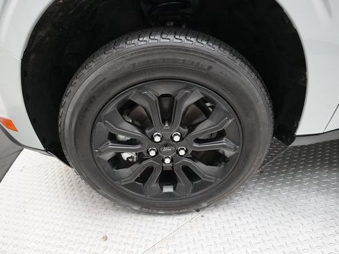 Used 2023 Ford Maverick XLT w/ Black Appearance Package image 26