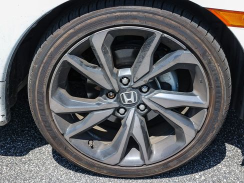 Used 2019 Honda Civic Sport image 13