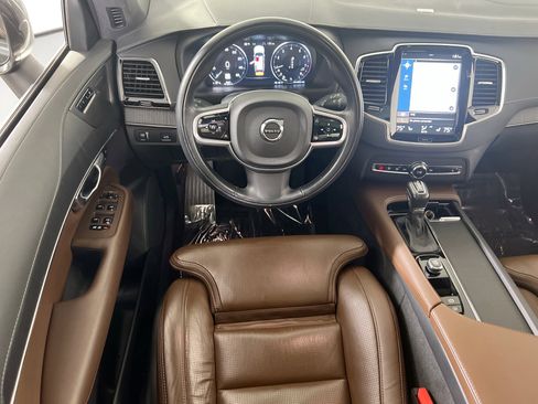 Used 2022 Volvo XC90 T6 Inscription w/ Advanced Package image 23