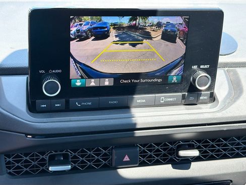 Used 2023 Honda Accord EX image 11