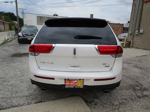 Used 2015 Lincoln MKX AWD w/ Equipment Group 102A image 4