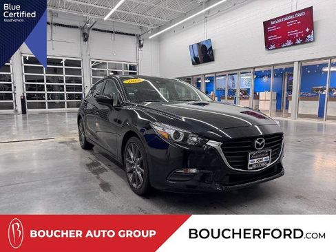 Used 2018 MAZDA MAZDA3 Touring image 1