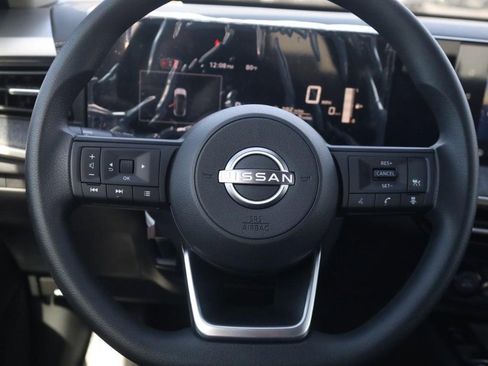 New 2026 Nissan Kicks SV w/ SV Premium Package image 8