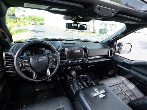 Used 2020 Ford F150 Lariat w/ Equipment Group 502A Luxury AWD/4WD image 13