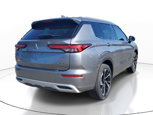 Used 2022 Mitsubishi Outlander SEL image 7