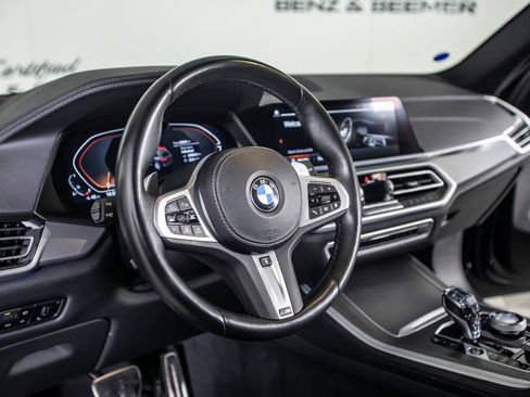 Used 2022 BMW X5 xDrive40i w/ M Sport Package AWD/4WD image 21