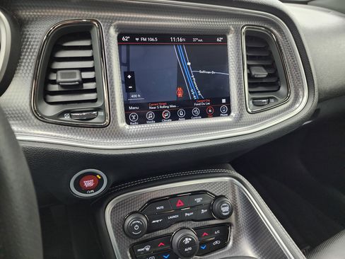 Used 2017 Dodge Challenger SRT Hellcat image 11