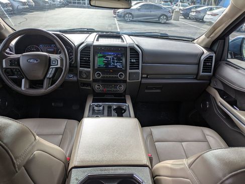 Used 2020 Ford Expedition XLT w/ Equipment Group 202A image 28