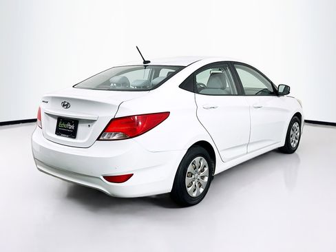 Used 2016 Hyundai Accent SE FWD image 9