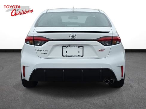 Used 2025 Toyota Corolla XSE image 6
