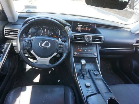 Used 2018 Lexus IS 300 w/ Premium Package RWD image 5