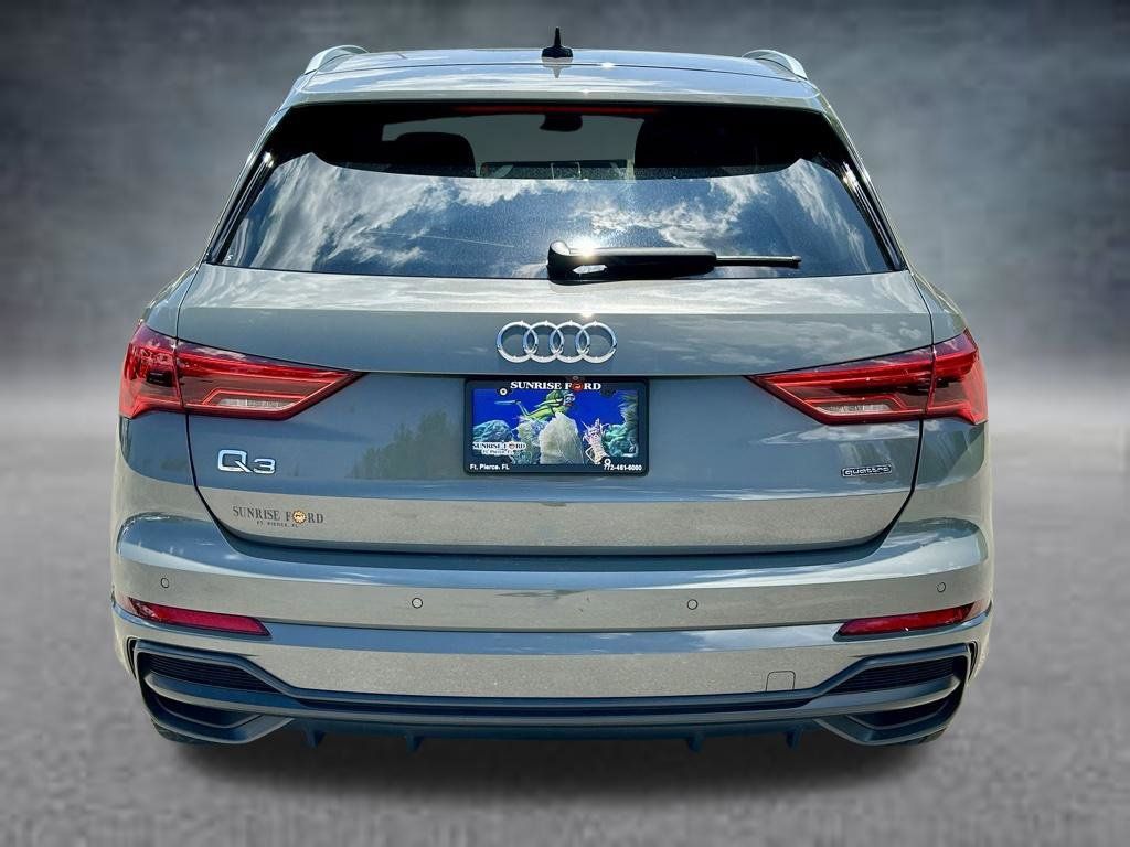 Used 2020 Audi Q3 2.0T Premium w/ Convenience Package AWD/4WD image 6