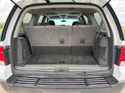 Used 2004 Ford Expedition XLT RWD image 19