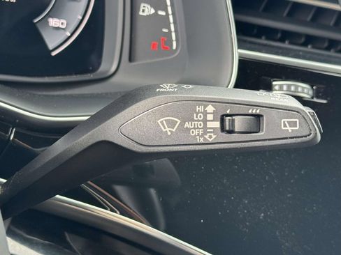 Used 2023 Audi Q8 Premium Plus w/ Premium Plus Package AWD/4WD image 25