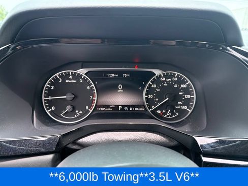 Used 2025 Nissan Pathfinder Rock Creek AWD/4WD image 7