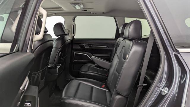 Used 2025 Kia Telluride S AWD/4WD image 17