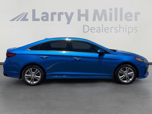 Used 2018 Hyundai Sonata Limited w/ Limited Ultimate Package 03 FWD image 6