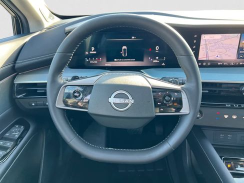 Certified 2025 Nissan Murano SL image 13