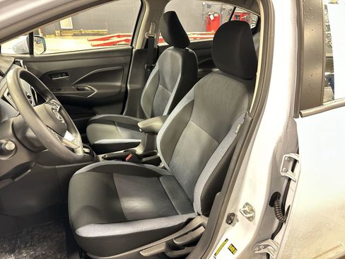 New 2025 Nissan Versa SV w/ Trunk Package image 19