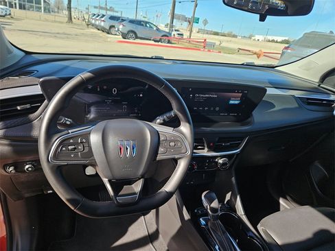 Used 2024 Buick Encore GX Sport Touring image 16