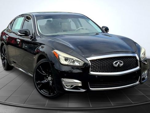 Used 2018 INFINITI Q70 L 3.7 image 1