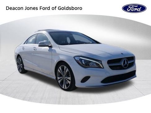 Used 2019 Mercedes-Benz CLA 250 CLA 250 image 9