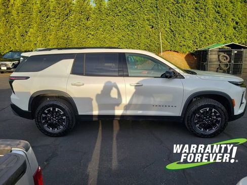 Used 2025 Chevrolet Traverse Z71 w/ Driver Confidence Package image 8