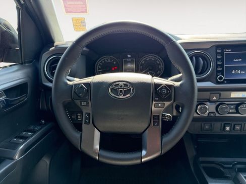 Used 2023 Toyota Tacoma TRD Off-Road w/ Black Out Package (TMS) AWD/4WD image 13