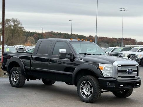 Used 2016 Ford F350 Platinum w/ Platinum Package image 36