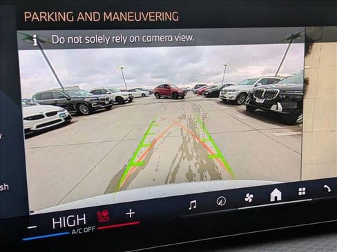 New 2026 BMW 330i xDrive Sedan w/ Premium Package image 13