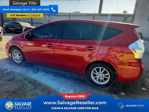 Used 2014 Toyota Prius V Two FWD image 3