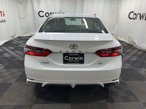 Used 2023 Toyota Camry SE image 7