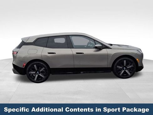 Used 2024 BMW iX xDrive50 w/ Premium Package image 9