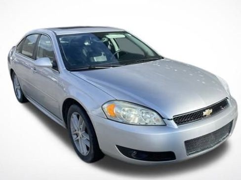 Used 2012 Chevrolet Impala LTZ image 2