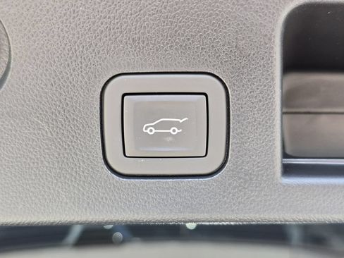 Used 2026 Chevrolet Equinox RS w/ Convenience Package III FWD image 17