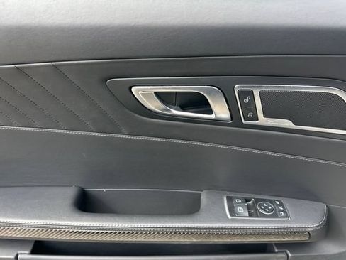 Used 2016 Mercedes-Benz AMG GT S w/ Exclusive Interior Package image 11