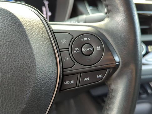 Used 2023 Toyota Corolla XSE FWD image 12