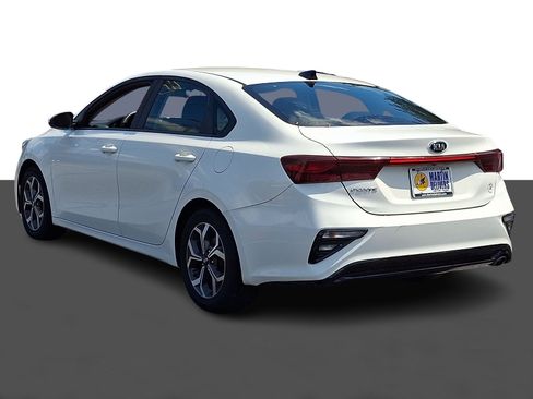 Used 2019 Kia Forte LXS FWD image 4
