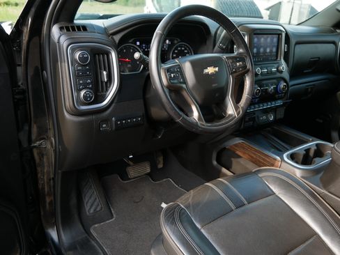 Used 2022 Chevrolet Silverado 3500 High Country w/ Safety Package II AWD/4WD image 20
