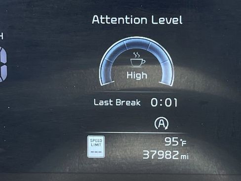 Used 2023 Kia Sportage EX FWD image 14