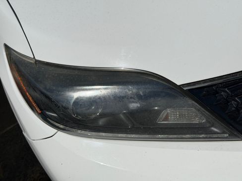 Used 2020 Toyota Sienna SE w/ Carpet Mat Package FWD image 8