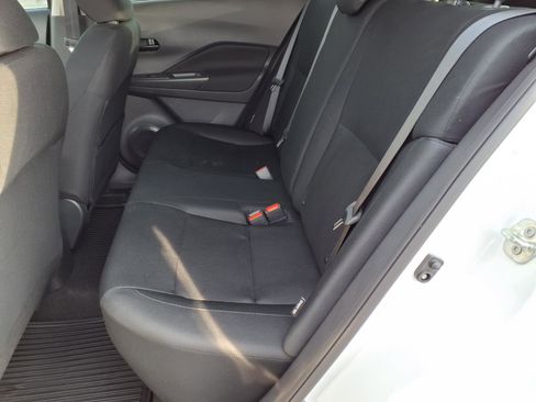 Used 2025 Nissan Kicks Play S image 10