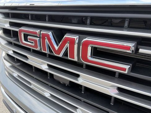 New 2026 GMC Sierra 1500 SLE w/ Preferred Package AWD/4WD image 38