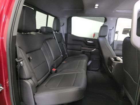 Used 2022 GMC Sierra 1500 SLT w/ SLT Premium Package image 11