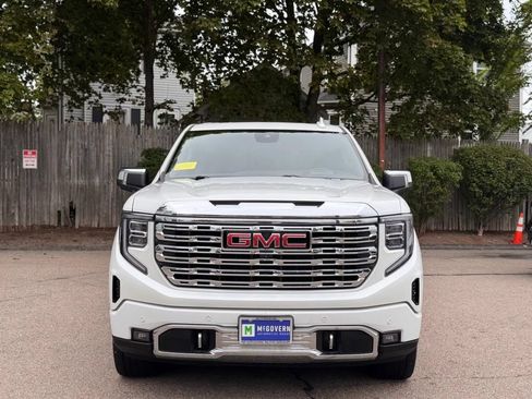 Used 2023 GMC Sierra 1500 Denali AWD/4WD image 9