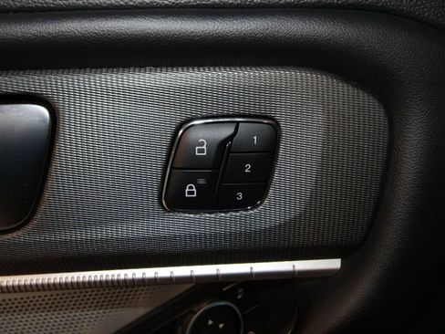 Used 2025 Ford Explorer ST AWD/4WD image 9