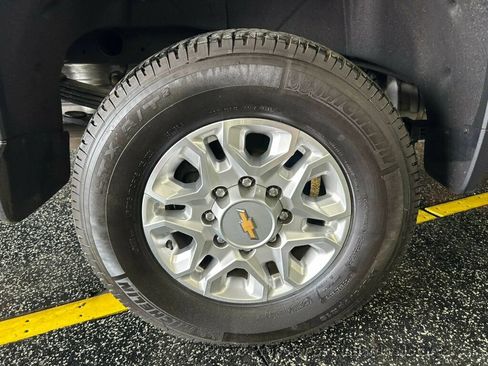 Used 2024 Chevrolet Silverado 2500 LTZ w/ LPO, Dark Essentials Package AWD/4WD image 10
