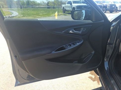 Used 2020 Chevrolet Malibu LT image 21