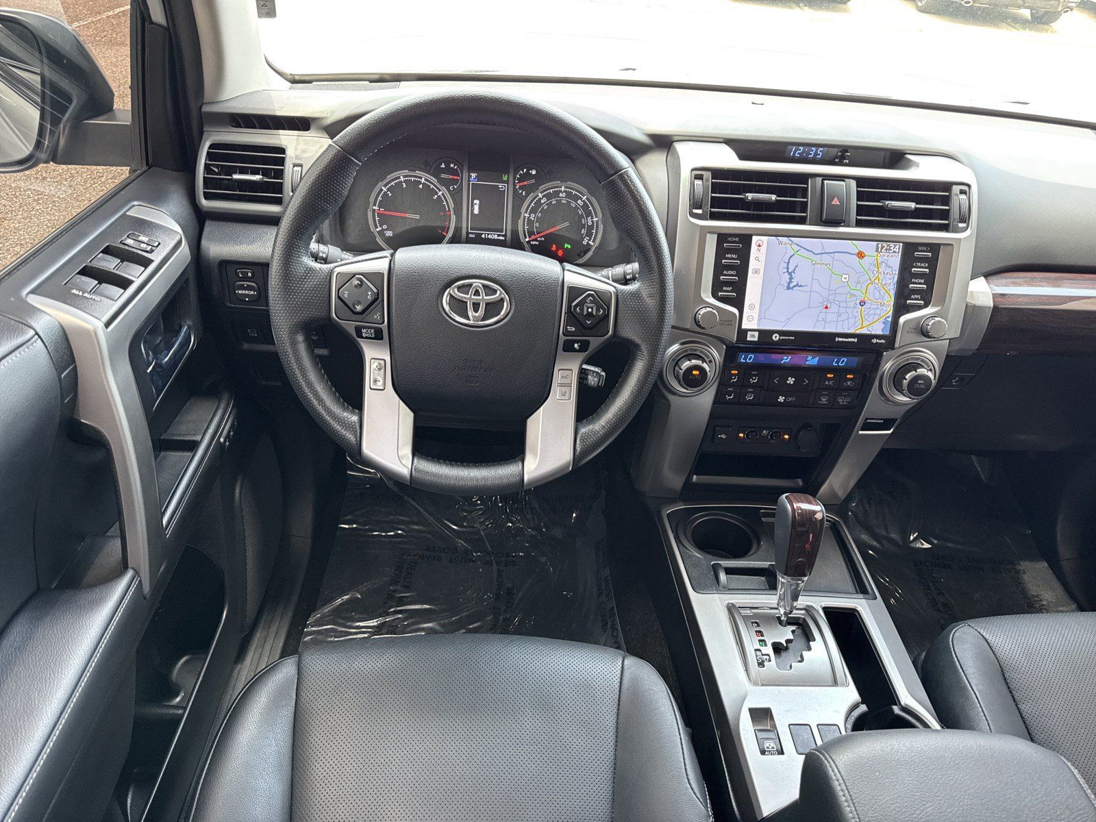 Used 2024 Toyota 4Runner Limited RWD image 17